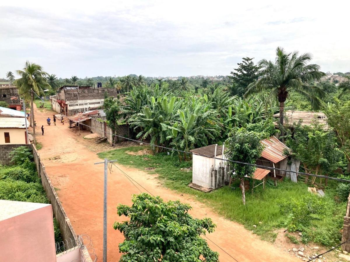 Porto-Novo Logement Lumineux Et Calme Appartement Buitenkant foto